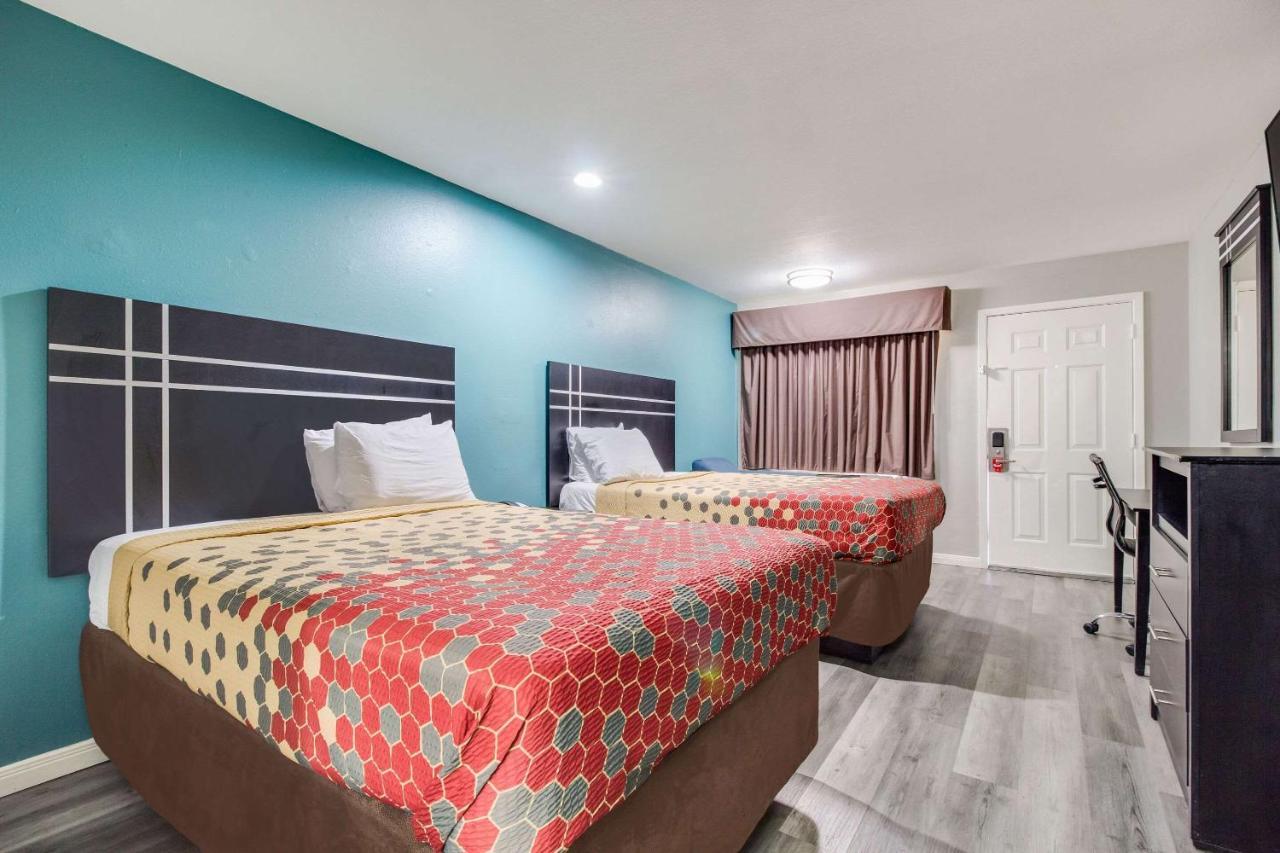 Econo Lodge Houston Brookhollow Kültér fotó