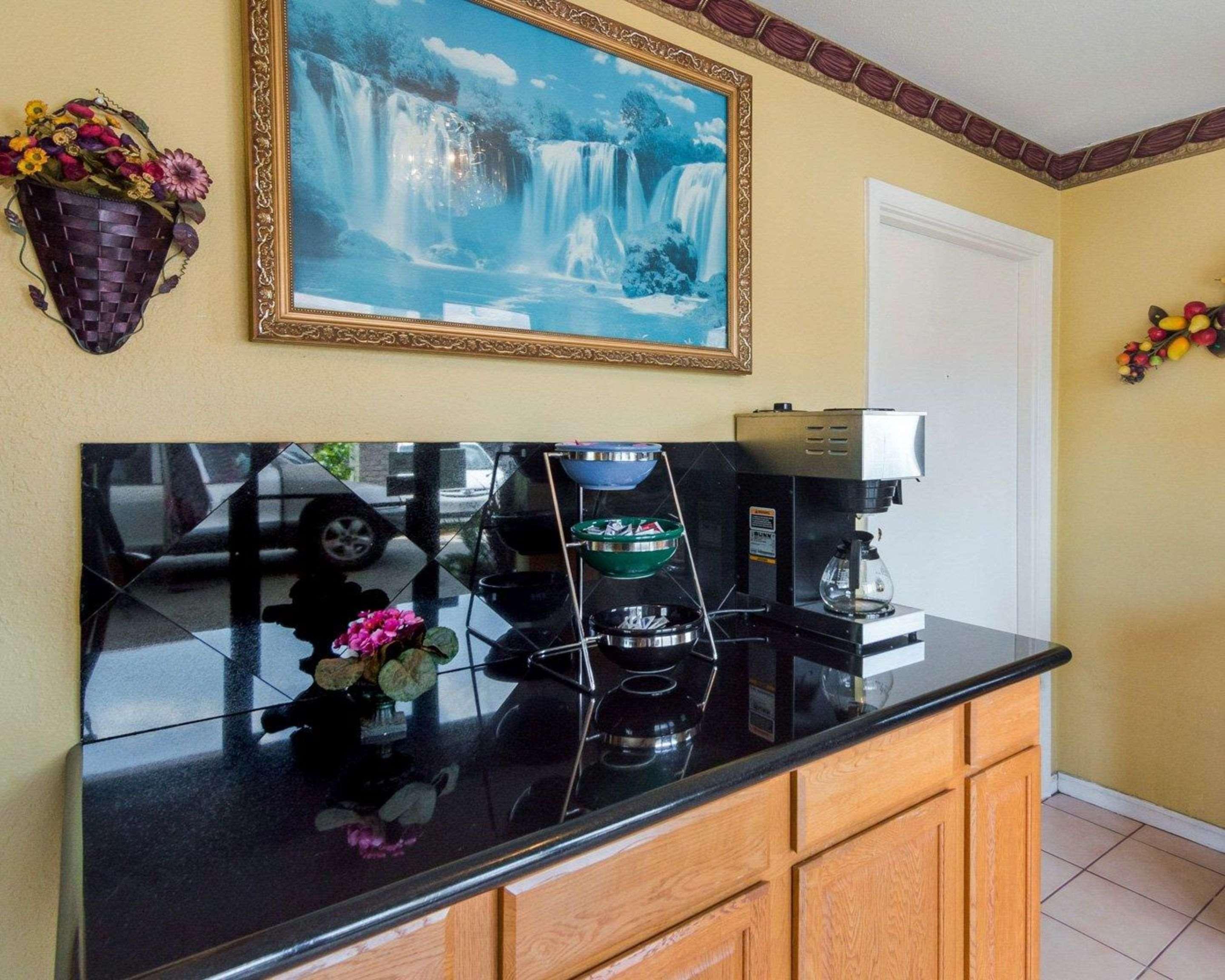Econo Lodge Houston Brookhollow Kültér fotó