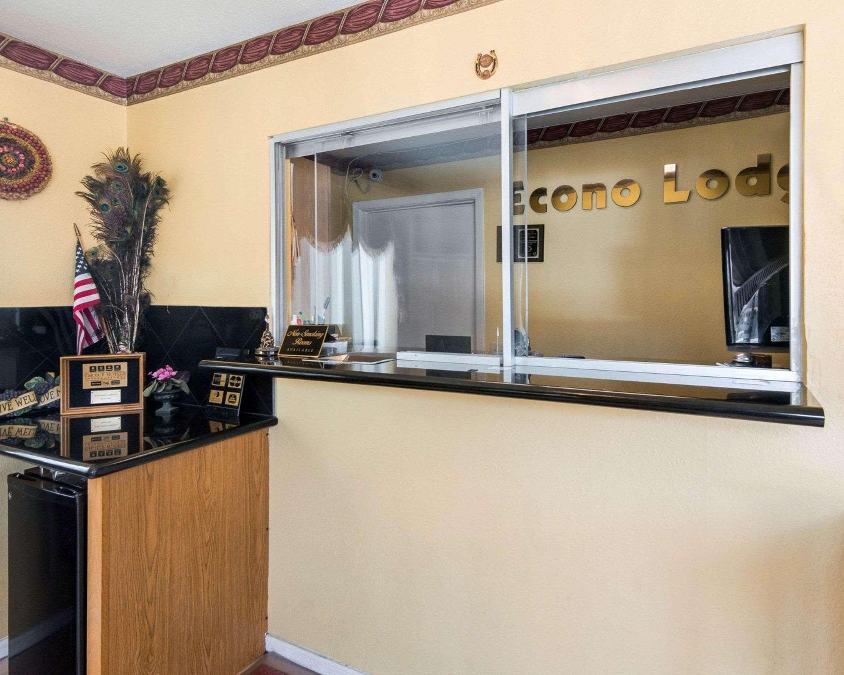 Econo Lodge Houston Brookhollow Kültér fotó